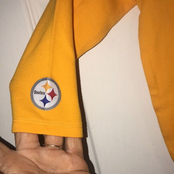 NWT NFL Steelers Onesie - Picture 4 of 6